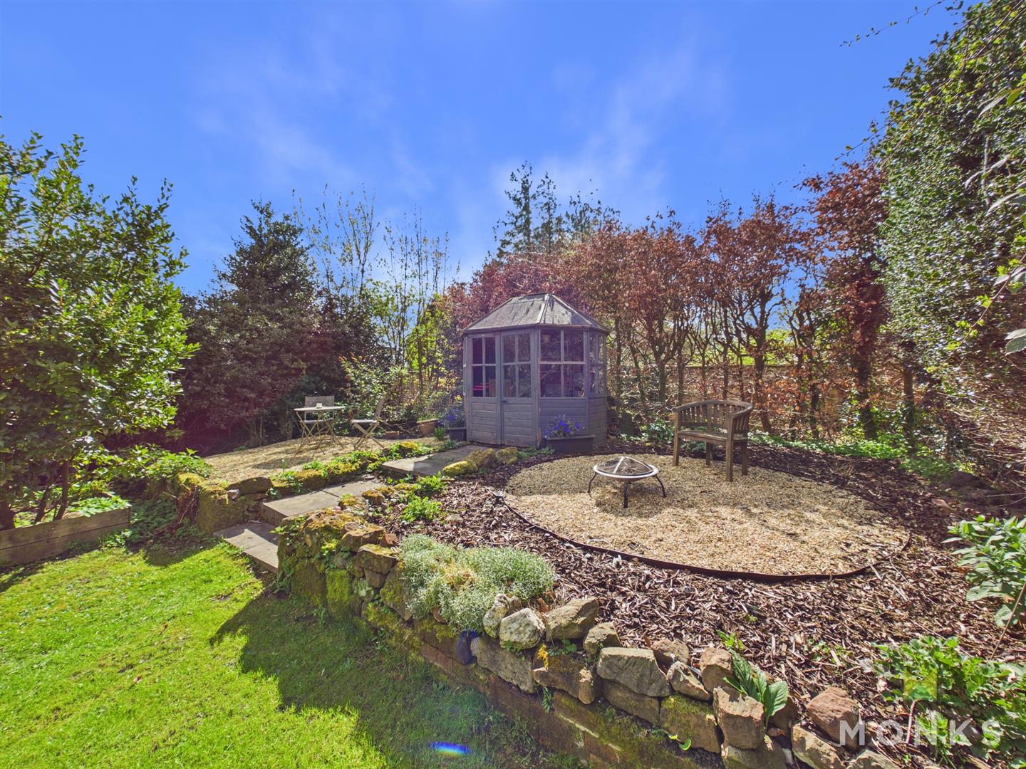 2 The Hollies , Oswestry, SY11 4EH For Sale